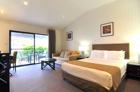 Mission Beach Resort - Tourism Caloundra 2