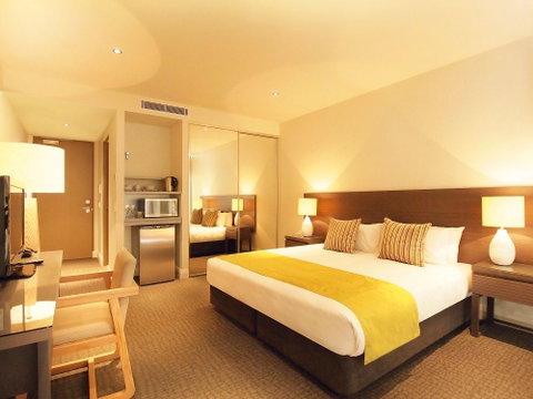 Oaks Mon Komo - Tourism Caloundra 2