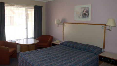 Sleep Inn Hospitality - Tourism Caloundra 1