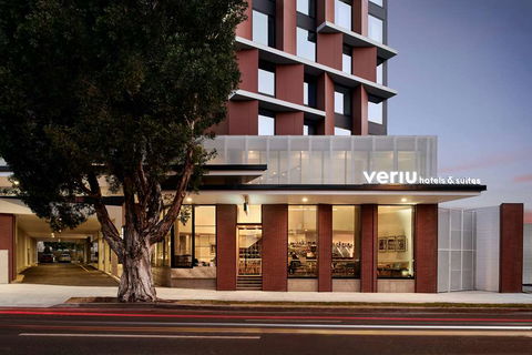 Veriu Green Square - Tourism Caloundra 0