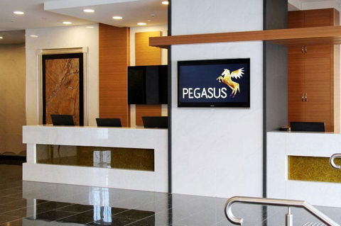 Pegasus Apart'Hotel - Tourism Caloundra 0