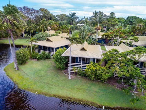 Sanctuary Lakes Fauna Retreat - Tourism Caloundra 1