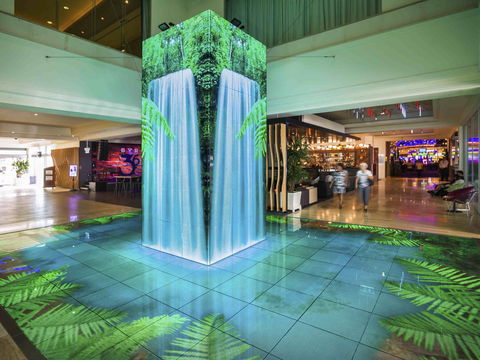 Pullman Reef Hotel Casino - Tourism Caloundra 2