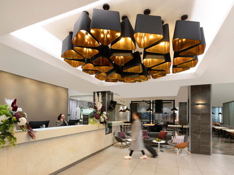 Mercure Sydney Wynyard - Tourism Caloundra 2