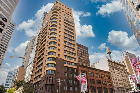 YEHS Hotel Sydney Harbour Suites - Tourism Caloundra 1
