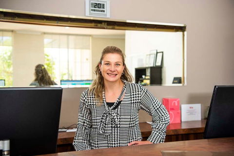 Winning Post Motel - Tourism Caloundra 1