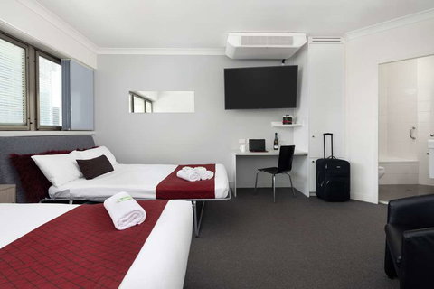 Hotel George Williams - Tourism Caloundra 7