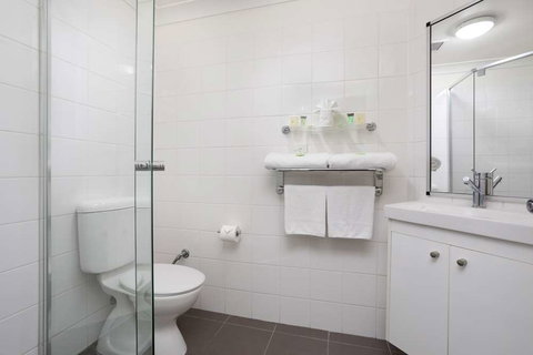 Hotel George Williams - Tourism Caloundra 10