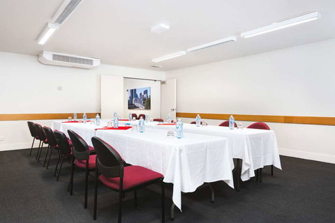 Hotel George Williams - Tourism Caloundra 15