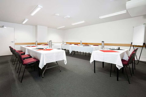 Hotel George Williams - Tourism Caloundra 16