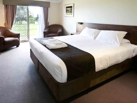 Mercure Bunbury Sanctuary Golf Resort - Tourism Caloundra 4