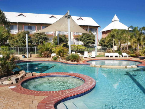 Mercure Bunbury Sanctuary Golf Resort - Tourism Caloundra 11