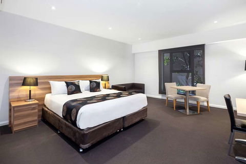 Best Western Plus Ballarat Suites - Tourism Caloundra 5