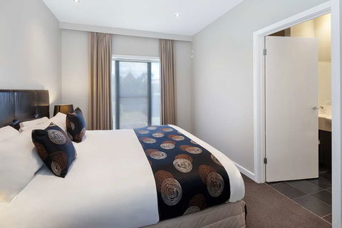 Best Western Plus Ballarat Suites - Tourism Caloundra 9