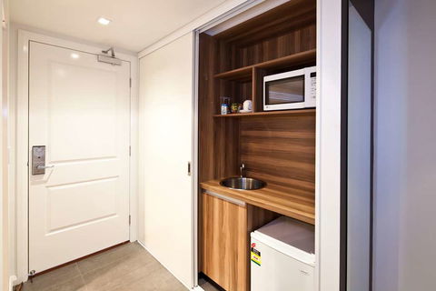 Best Western Plus Ballarat Suites - Tourism Caloundra 14