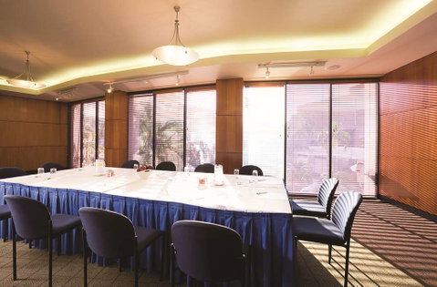 DoubleTree by Hilton Hotel Darwin - Tourism Caloundra 11