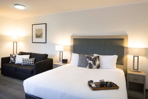H on Smith Hotel - Tourism Caloundra 14