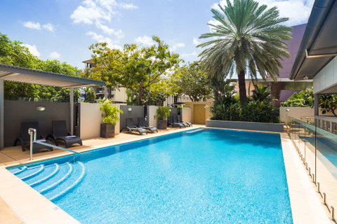 H on Smith Hotel - Tourism Caloundra 9