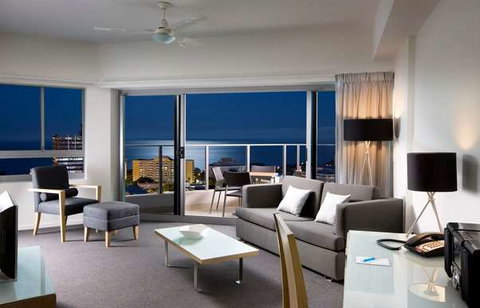 Mantra Pandanas - Tourism Caloundra 5