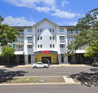 Metro Advance Apartments  Hotel - Tourism Caloundra