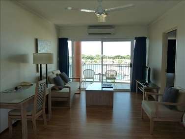 Cullen Bay Resorts - Tourism Caloundra 5