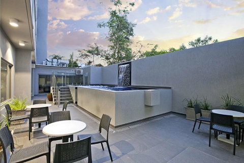 Argus Hotel Darwin - Tourism Caloundra 11