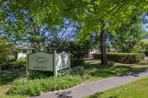 Yarra Gables Motel - Tourism Caloundra 0