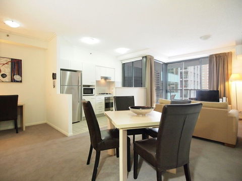 Oaks 212 Margaret - Tourism Caloundra 1