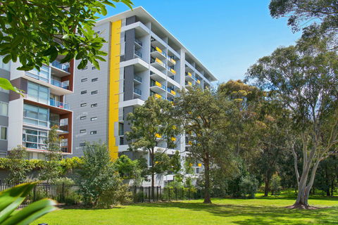 Astra Apartments MacQuarie Park - Tourism Caloundra 0