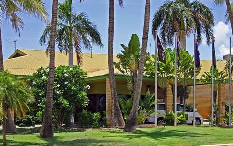 Karratha International Hotel - Tourism Caloundra 0