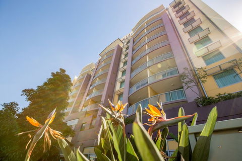 Hotel Gloria - Tourism Caloundra 0
