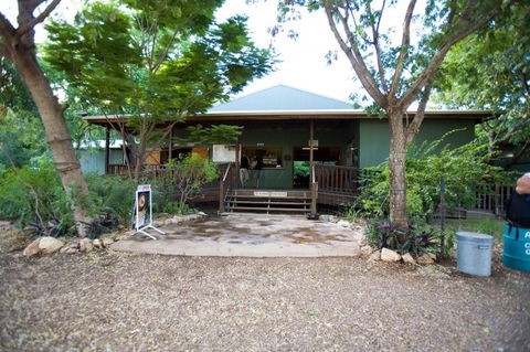 Adels Grove Camping Park Hotel - Tourism Caloundra 0