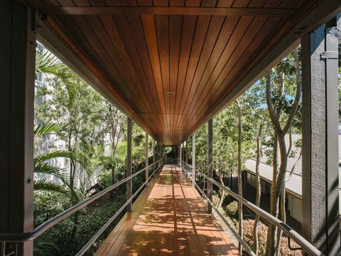 Mercure Clear Mountain Lodge - Tourism Caloundra 2