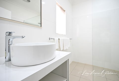 Narrandera Club Motor Inn - Tourism Caloundra 2