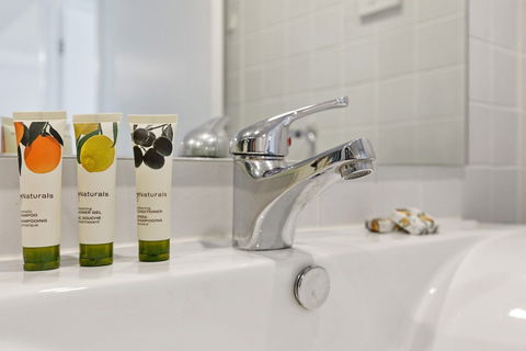 Astra Apartments Parramatta - Tourism Caloundra 1