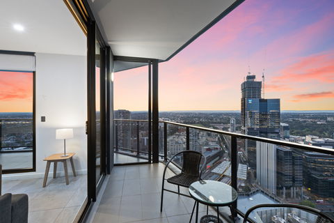 Astra Apartments Parramatta - Skyrise - Tourism Caloundra 2