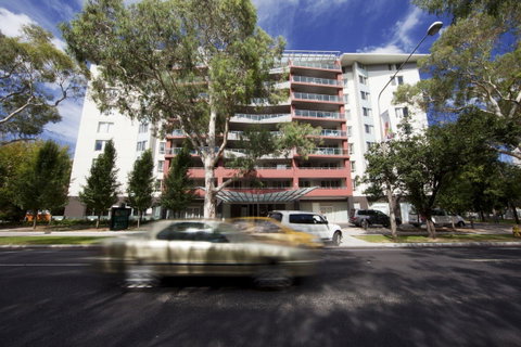 Pacific Suites Canberra - Tourism Caloundra 0