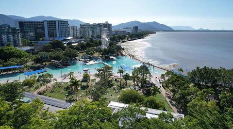 Pacific Hotel Cairns - Tourism Caloundra 0