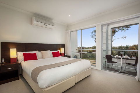 Quest Sanctuary Lakes - Tourism Caloundra 1