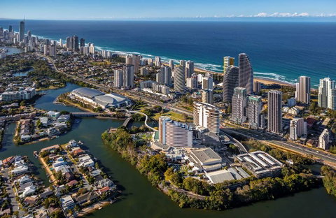 The Star Grand Hotel, Gold Coast - Tourism Caloundra 2