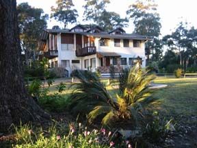 Chalet Swisse Spa - Tourism Caloundra 0