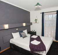 Elm Court Motel - Tourism Caloundra