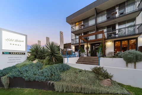 Hotel Nelson - Tourism Caloundra 0