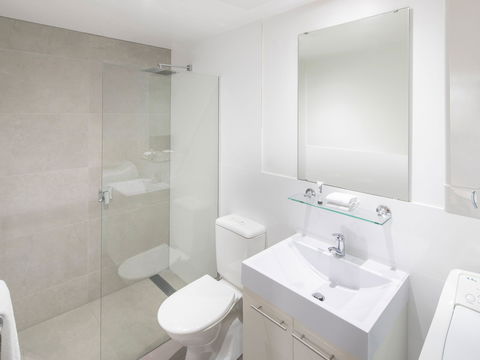 Mantra Castle Hill - Tourism Caloundra 10