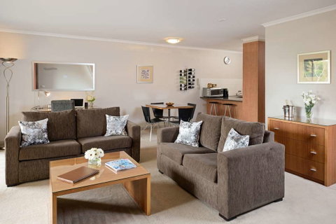 Ringwood Royale Apartment Hotel - Tourism Caloundra 2