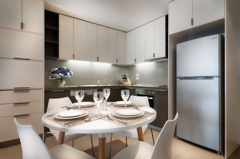 Caroline Serviced Apartments - Tourism Caloundra 3