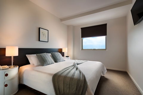 Caroline Serviced Apartments - Tourism Caloundra 12