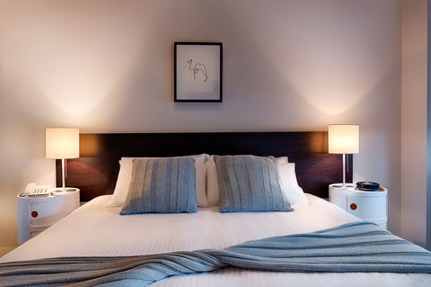 Caroline Serviced Apartments - Tourism Caloundra 13