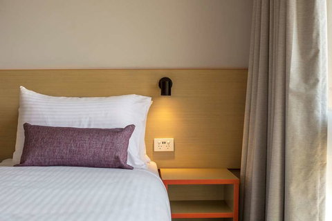 Nightcap At Waltzing Matilda Hotel - Tourism Caloundra 5