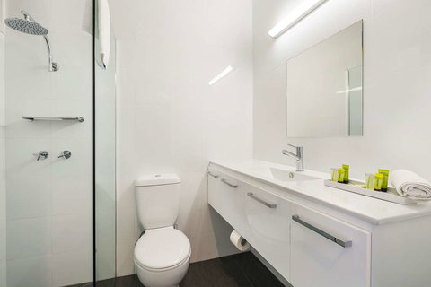 Nightcap At Waltzing Matilda Hotel - Tourism Caloundra 9